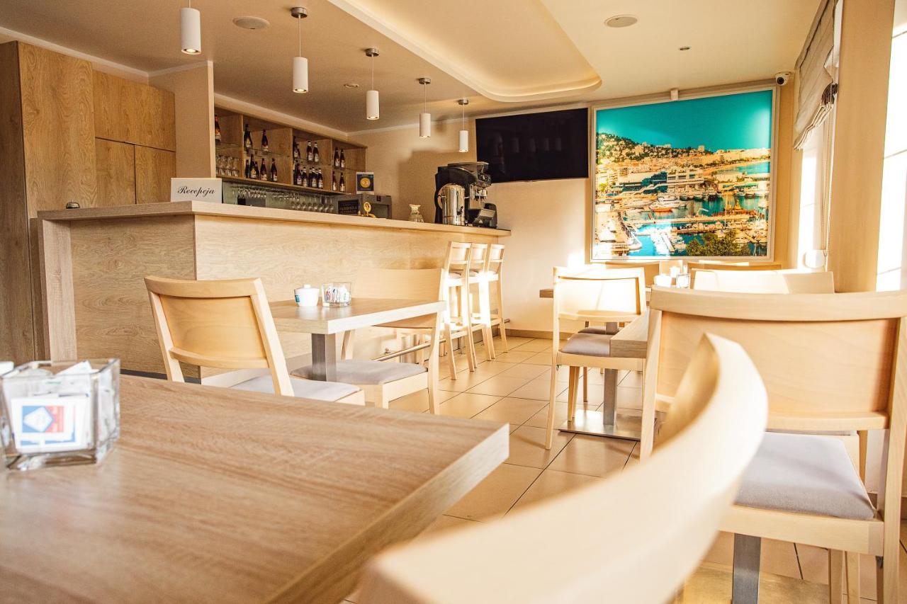 Villa Cannes Ястарня Екстериор снимка